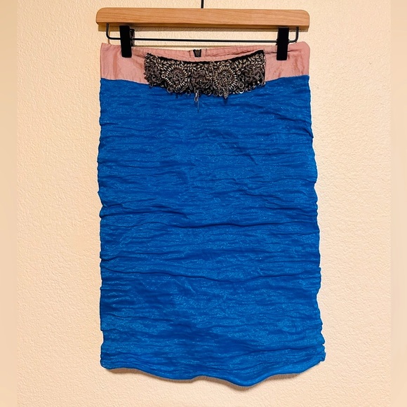 YIGAL AZROUEL Skirt with Metal Jewelry. Gorgeous & very unique! Est. Retail $795 - Picture 2 of 8